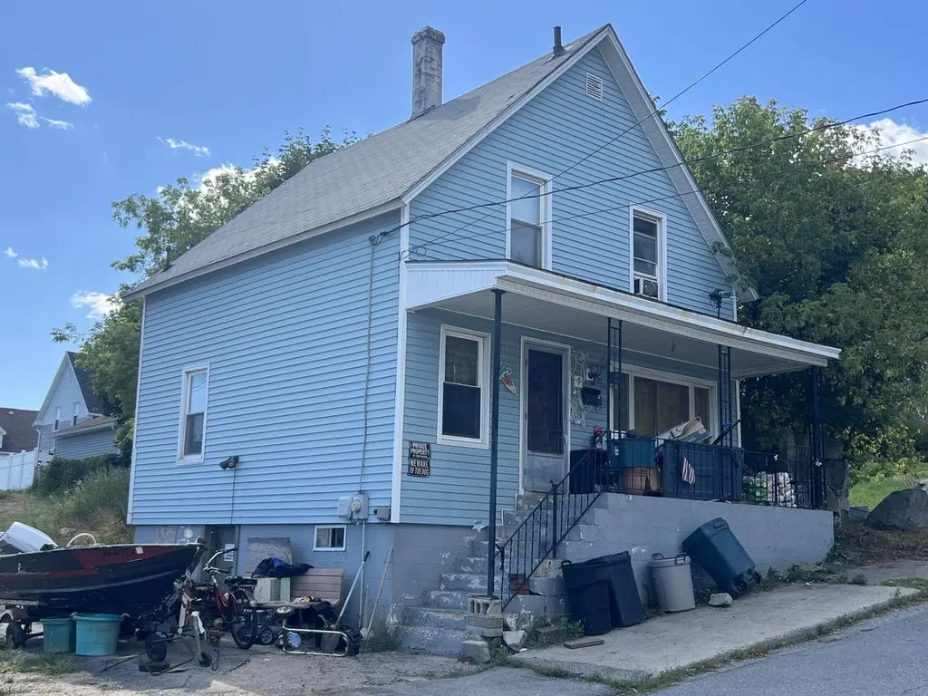 9 Birch St