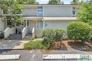 1000 Sea Island Rd #15