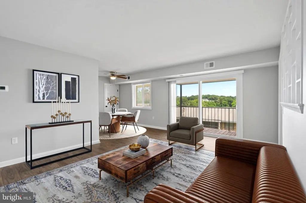 5402 85th Ave #202