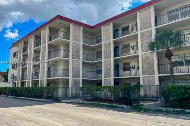3001 NW 48th Ave #444