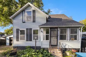 708 Mabel St
