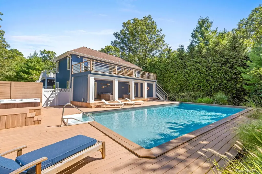 65 Edwards Hole Rd