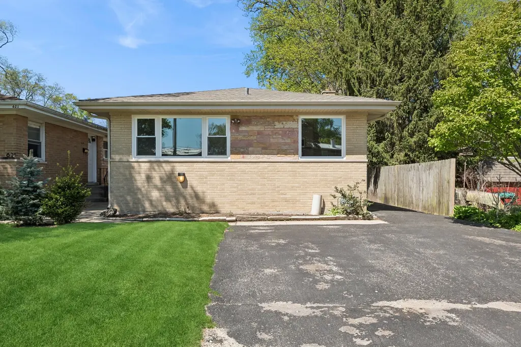 625 Hibbard Rd