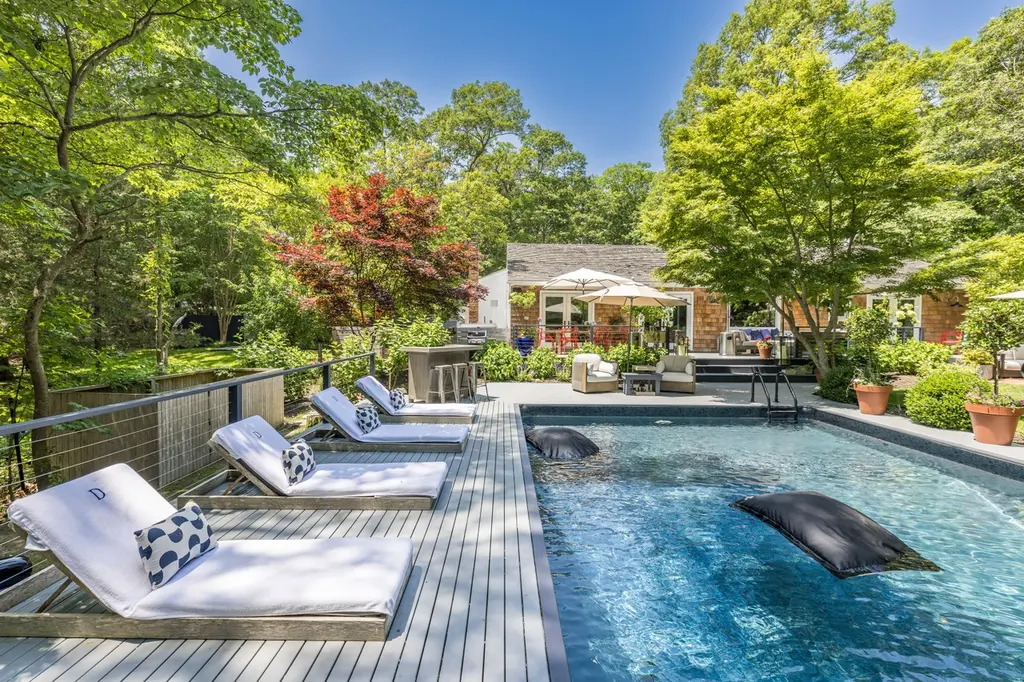 64 Alewive Brook Rd