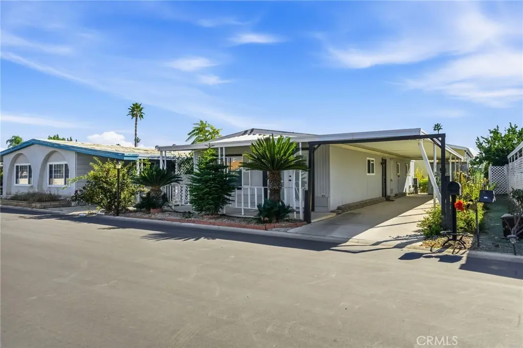 601 N Kirby #294