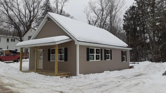 7 Center Hill Rd