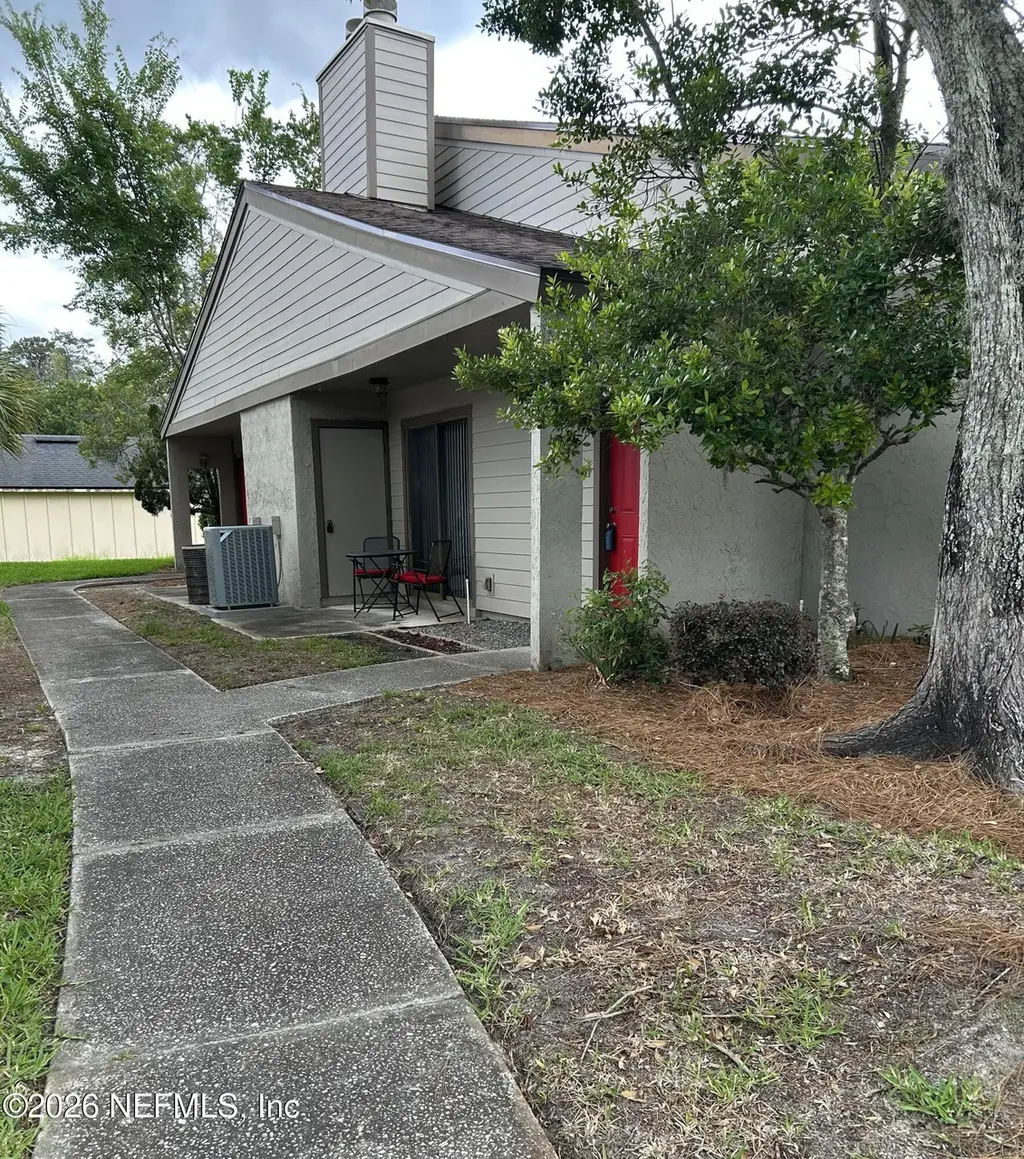 8300 Plaza Gate Ln S #1173