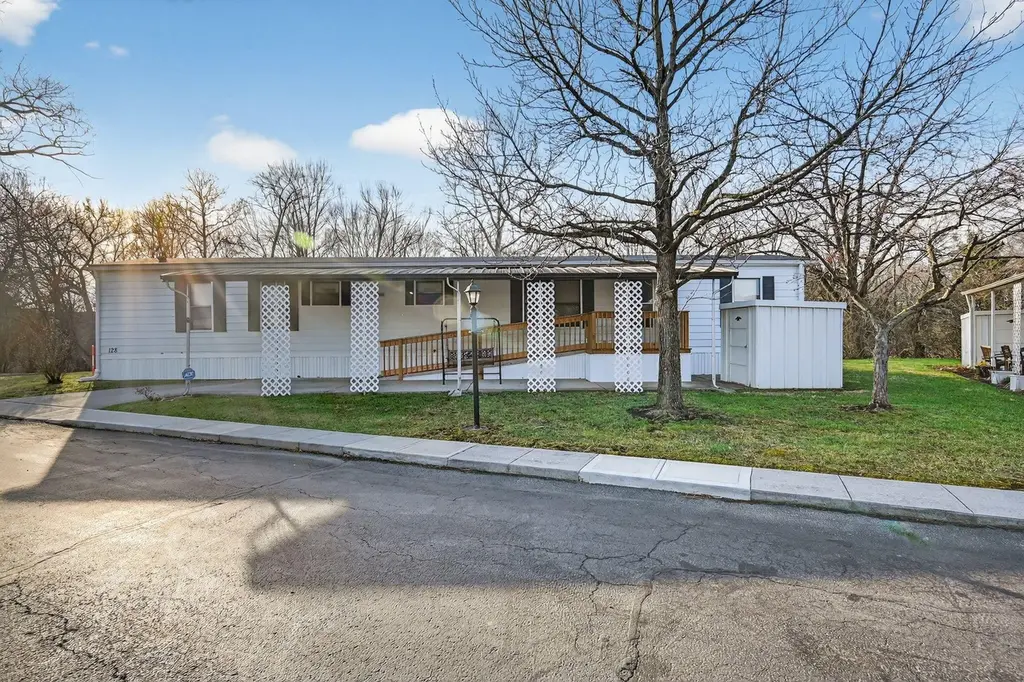 2000 U.s. Highway 23 N #128