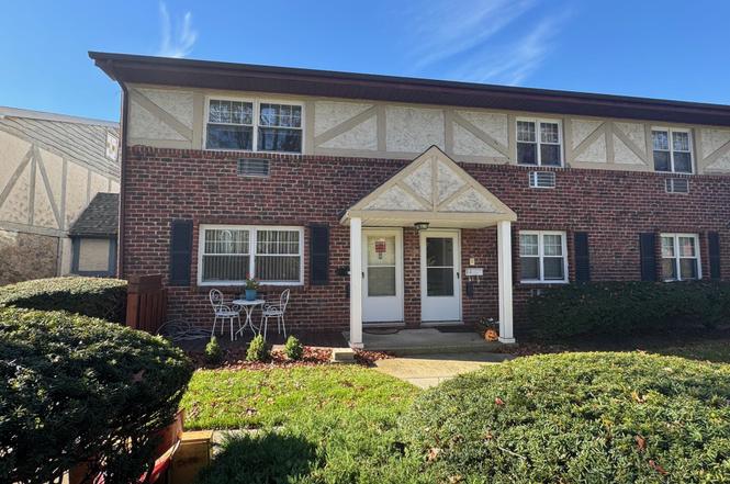 10 Glen Hollow Dr Unit C12