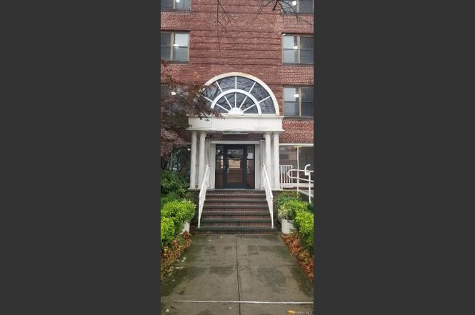 2140 Knapp St Unit 4C