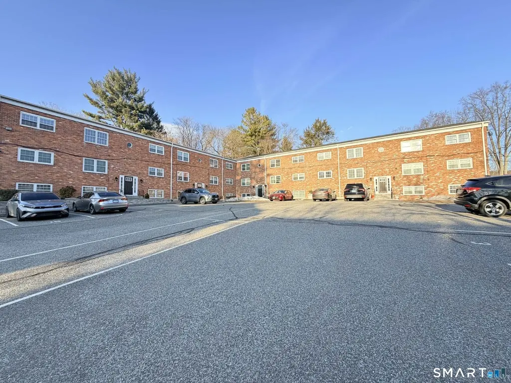 12 Terrace Pl #2