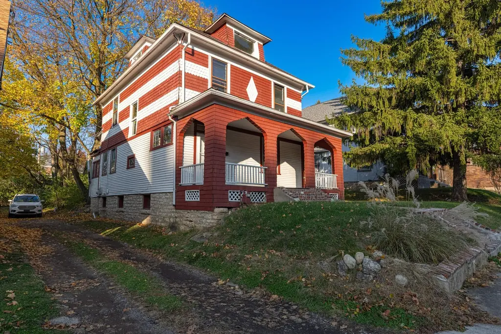 24 Bill Edwards Dr