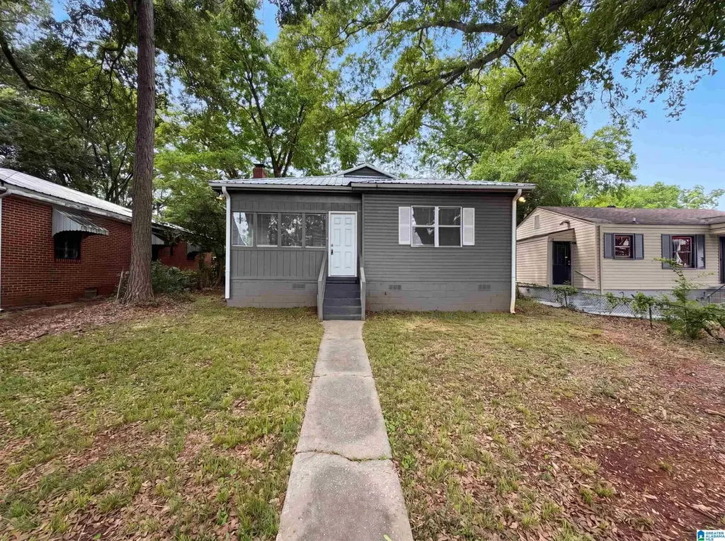 206 Highway Ave