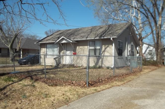1413 Hamilton