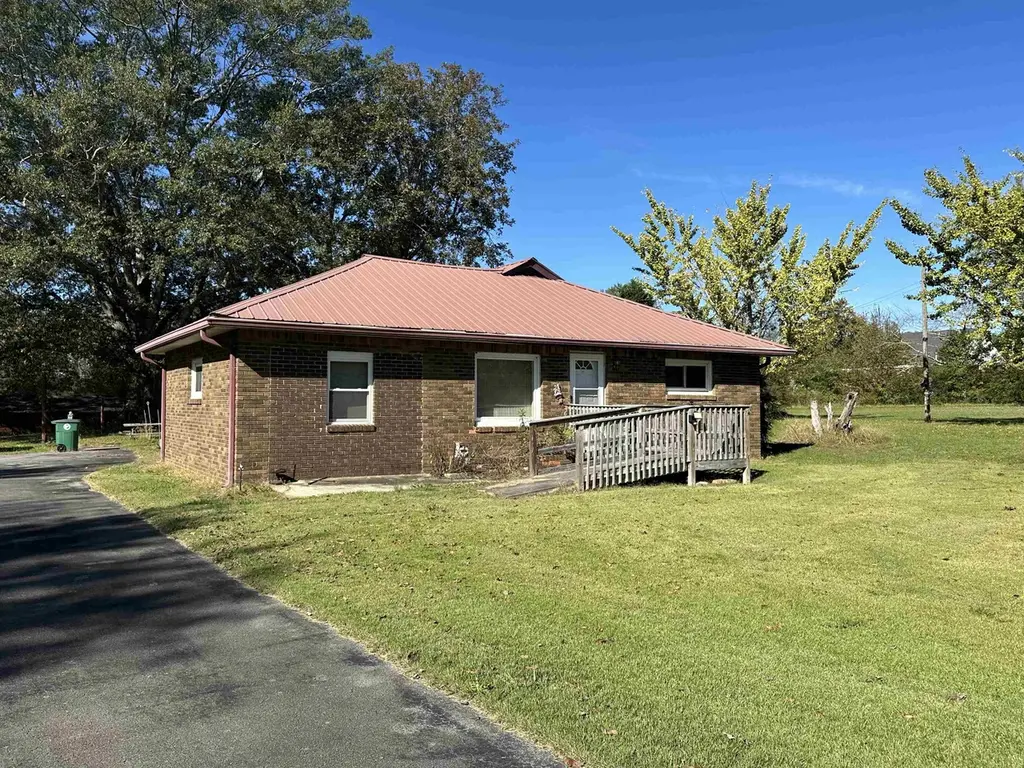 256 Co Rd 940