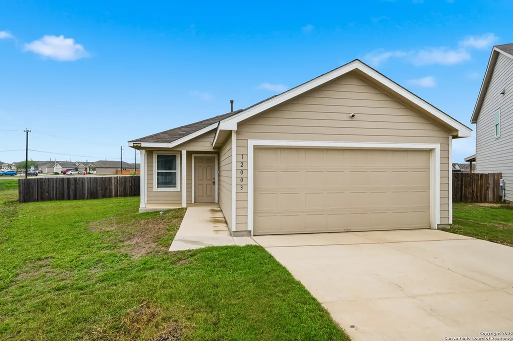 12003 Overton