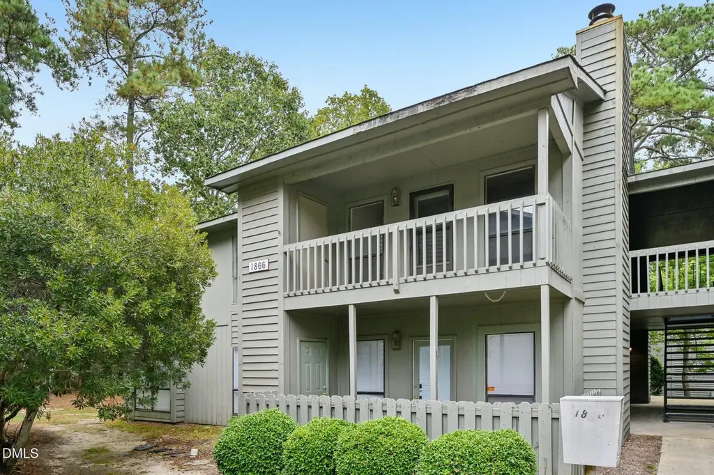 1866 Tryon Dr #5