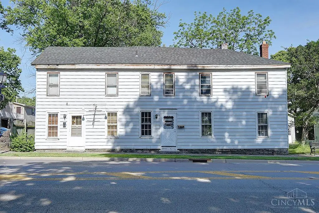 40 S Main St