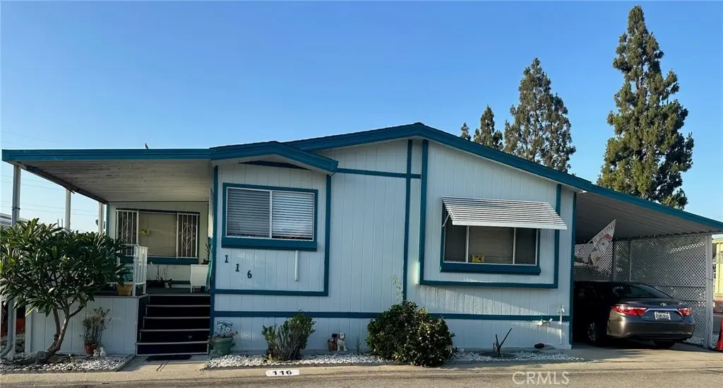 8509 Beverly #116