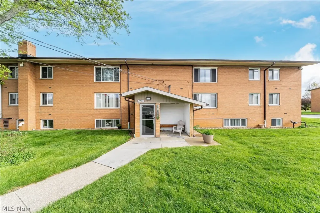 22011 River Oaks Dr Unit A3
