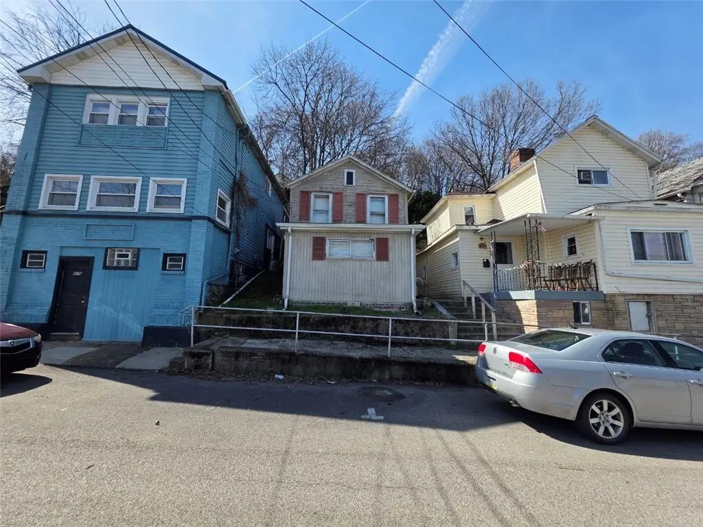 831 Prospect Ave