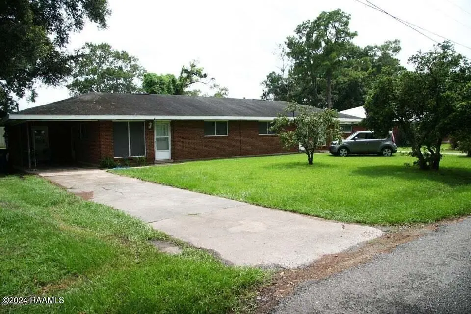 108 Avalon St