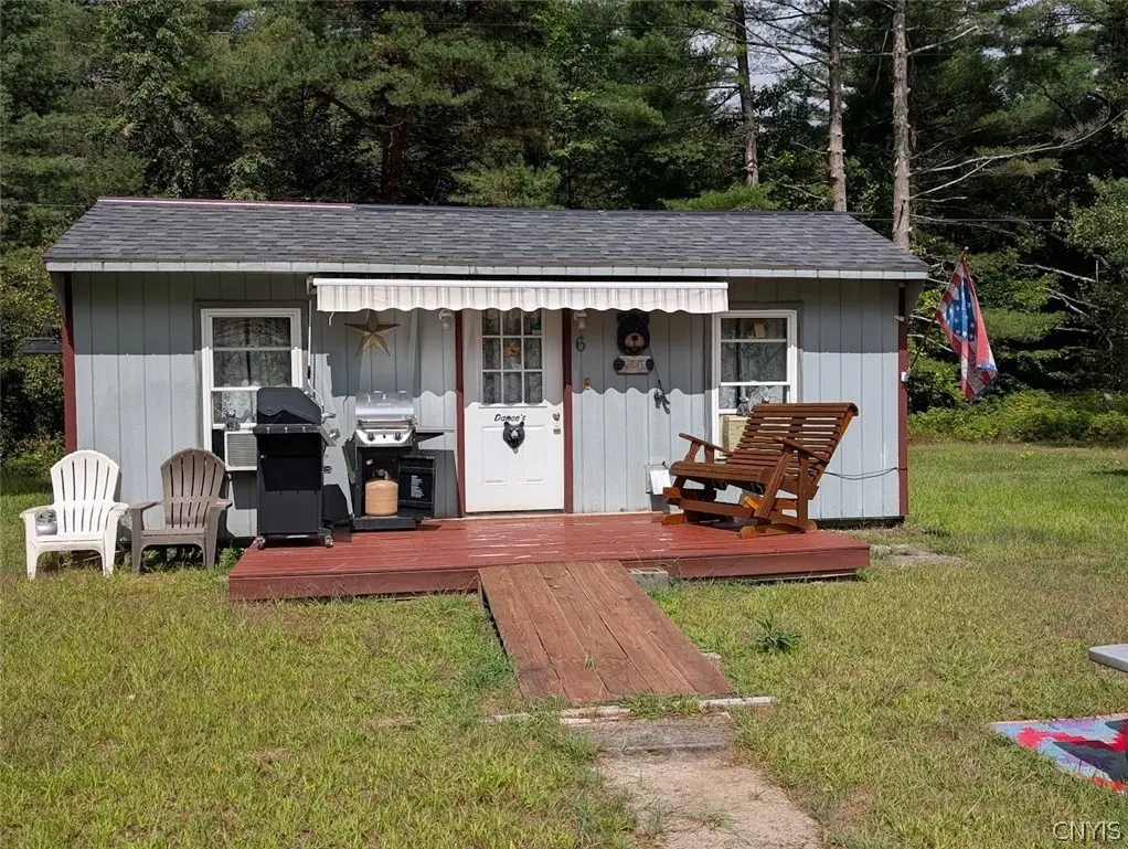 6 Shaw Rd