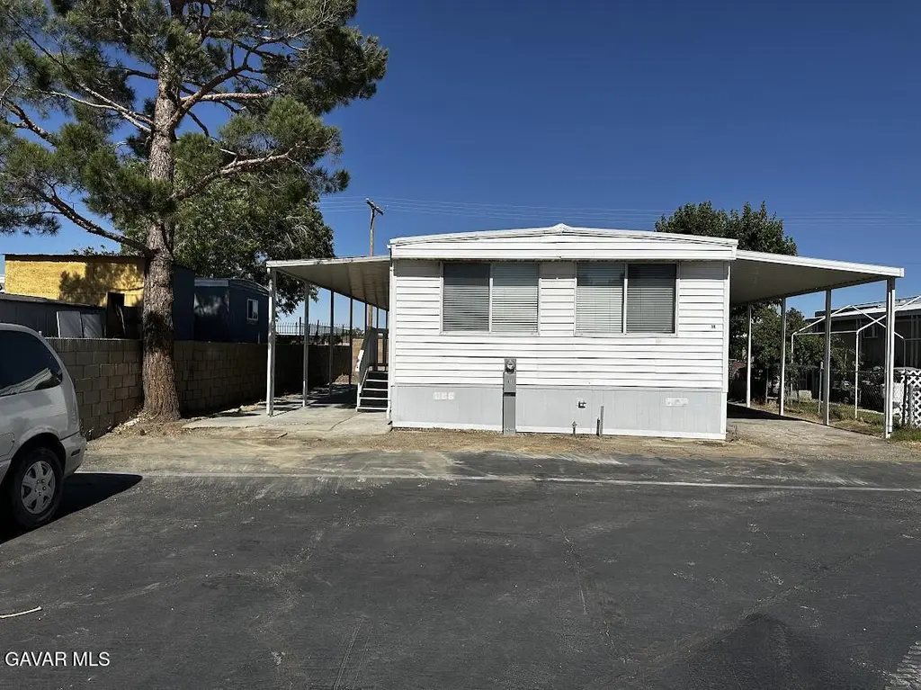 1449 E Avenue I Unit A 36