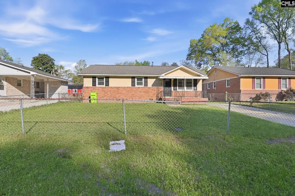 4237 Shorecrest Dr
