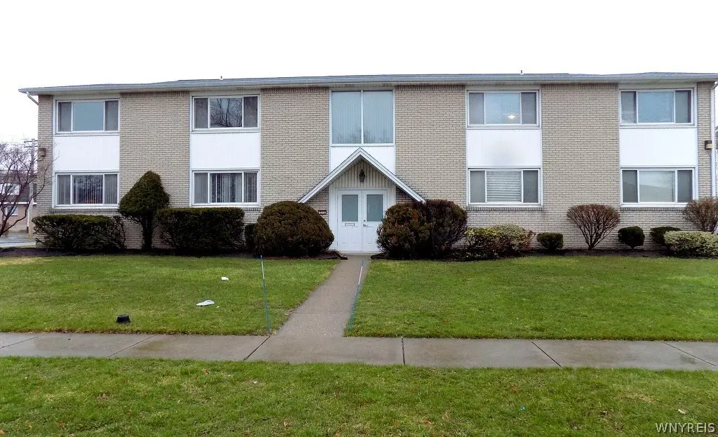 373 Carmen Rd