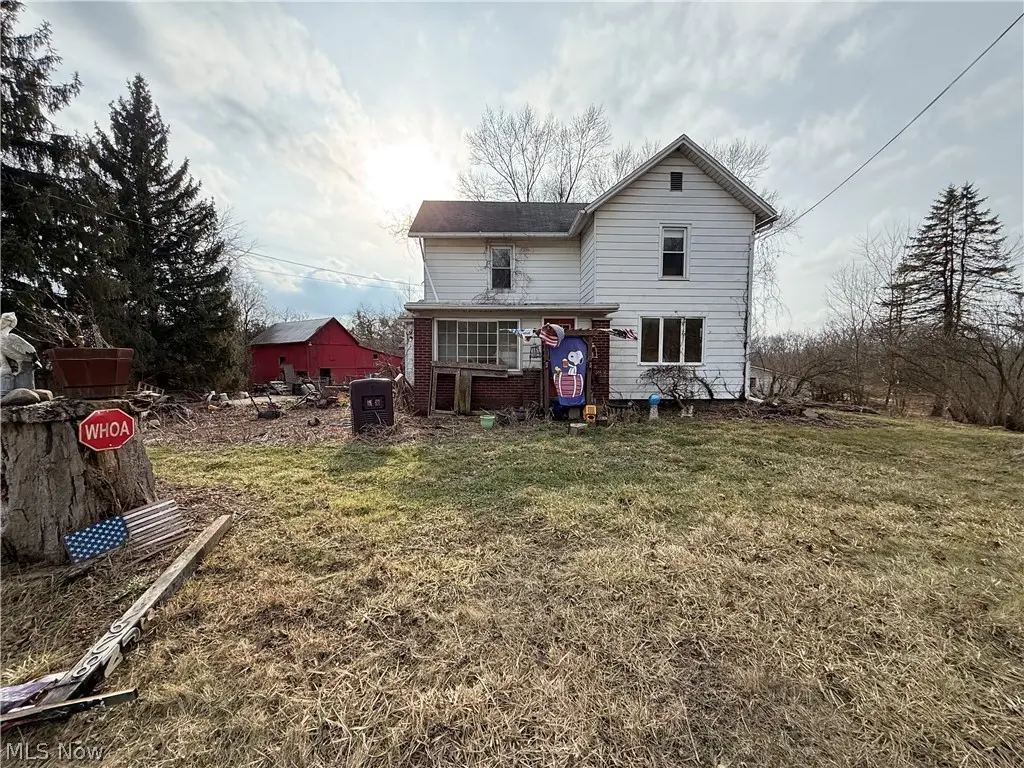 8290 Avon Lake Rd