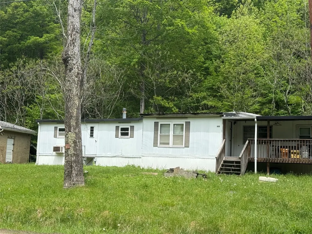 903 Burnwood Rd