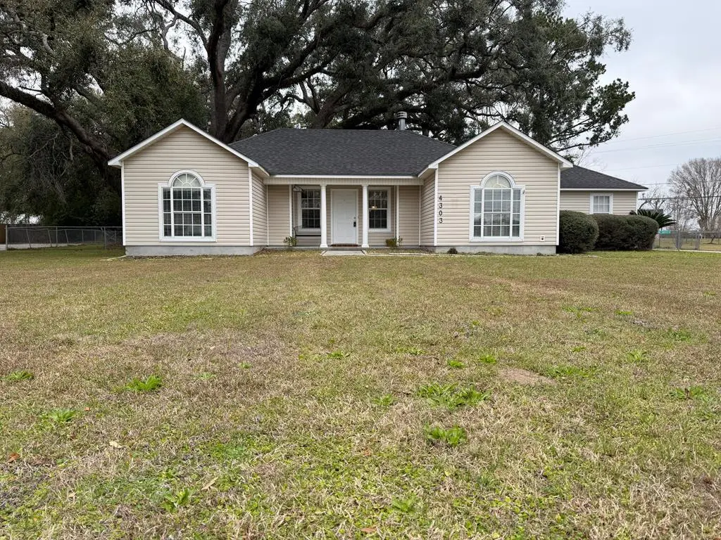 4303 Shadowwod Dr