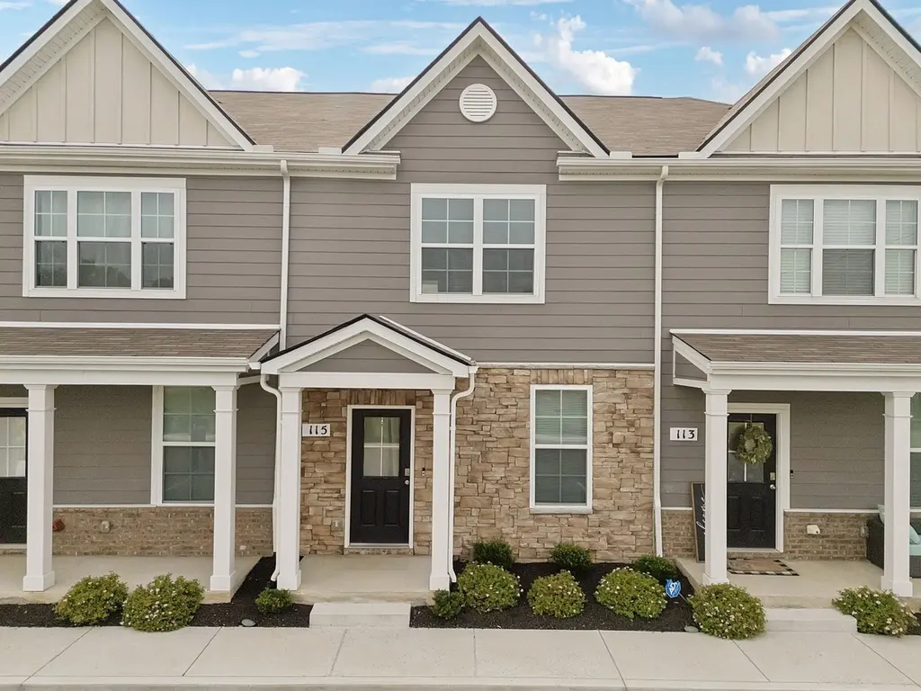 115 Grayson Cir