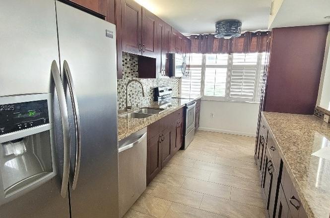 18061 Biscayne Blvd #301