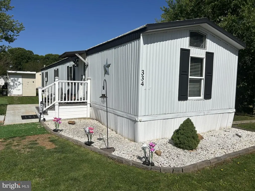 334 Hostetter Blvd