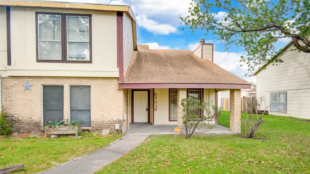 5703 Easthampton Dr Unit D
