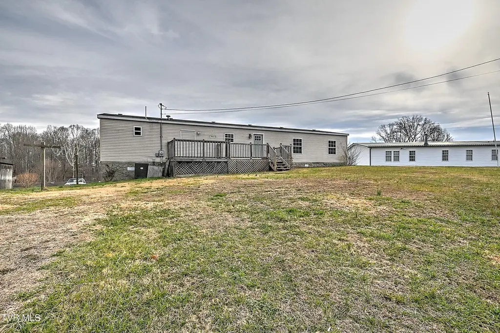 147 Annies Dr