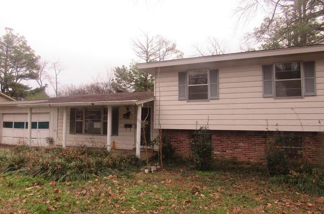 624 Roselawn Dr
