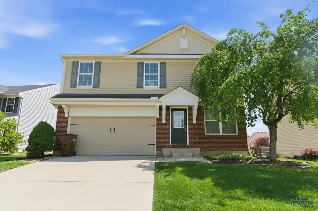 547 Woodbine Ct