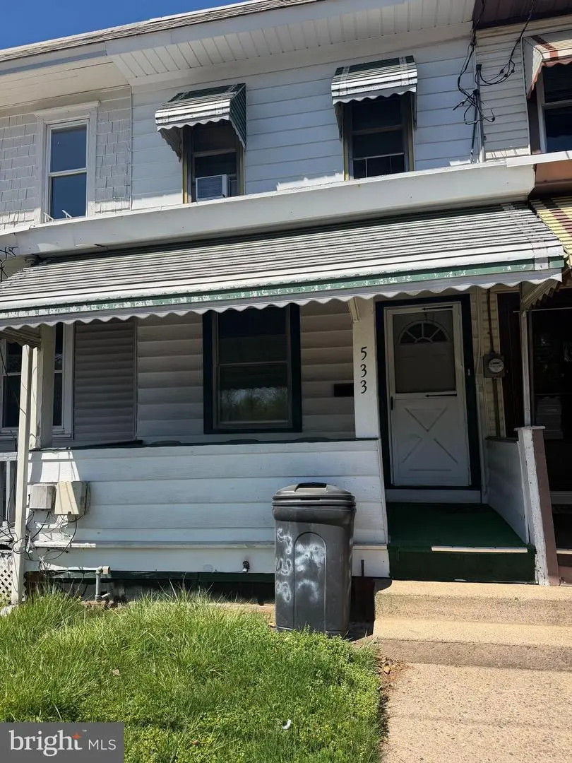533 N Willow St