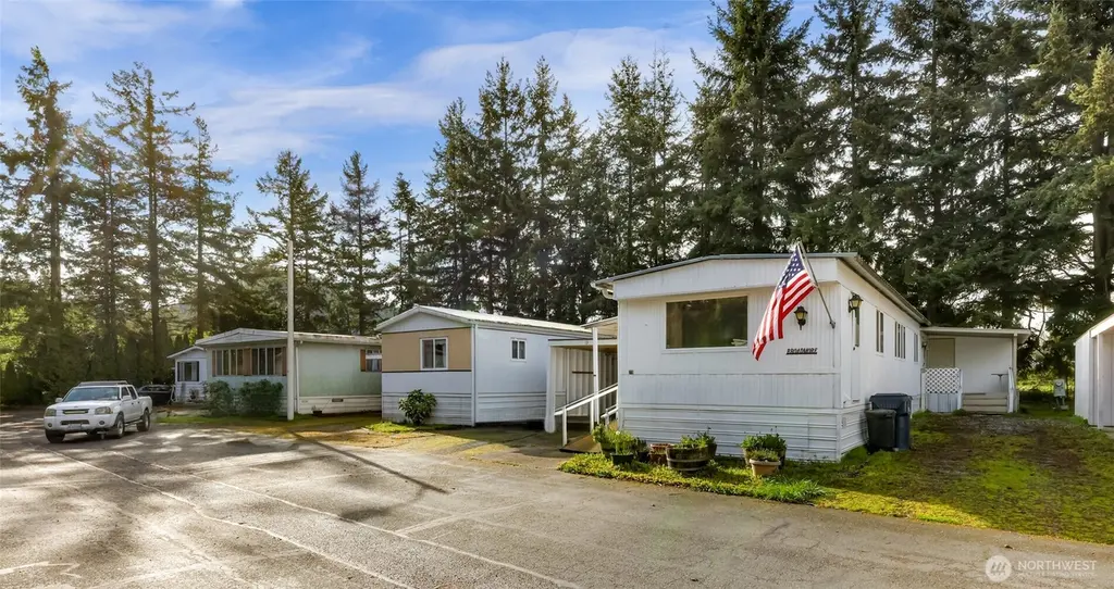2210 Old Hwy 99 Rd #15