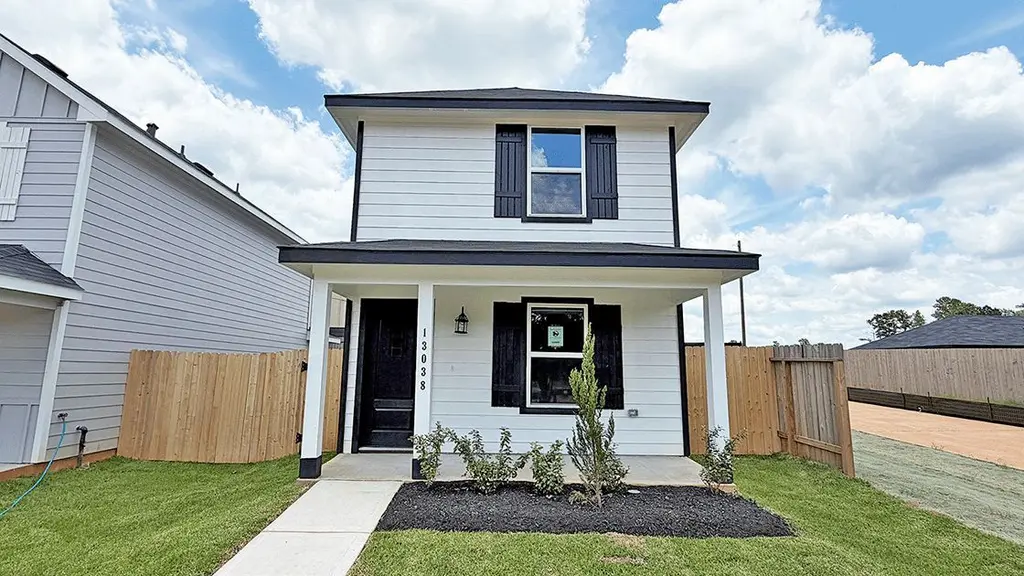 13038 Turret Bend Way
