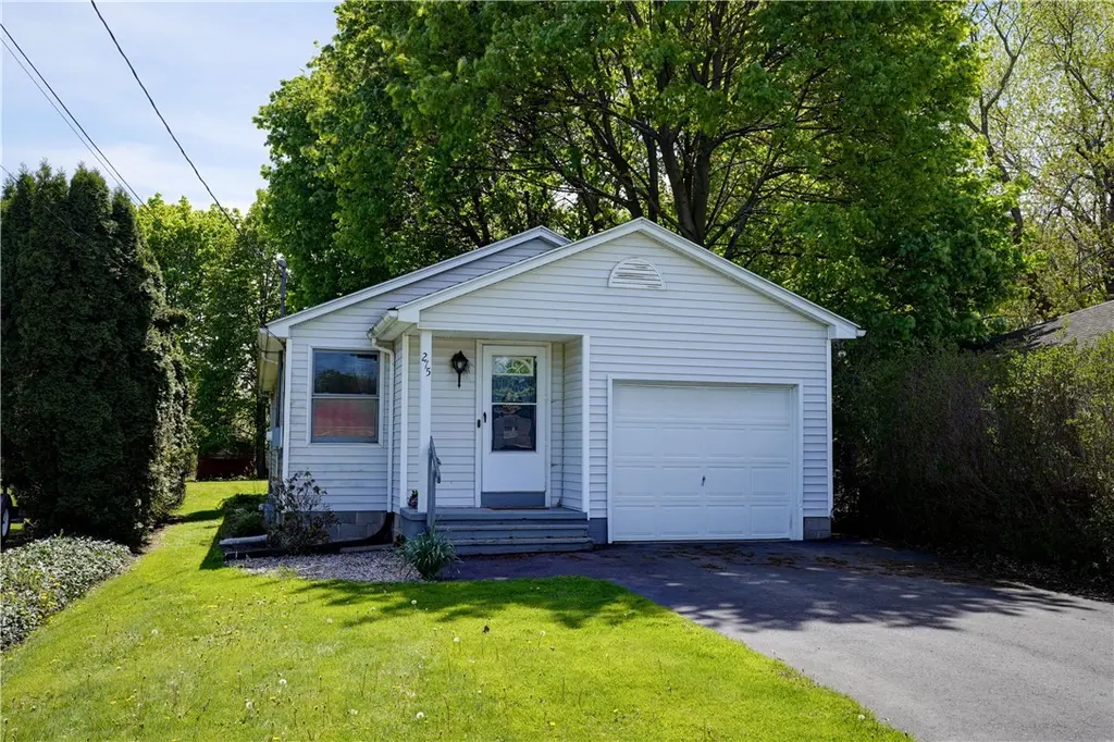 275 Norwood Ave