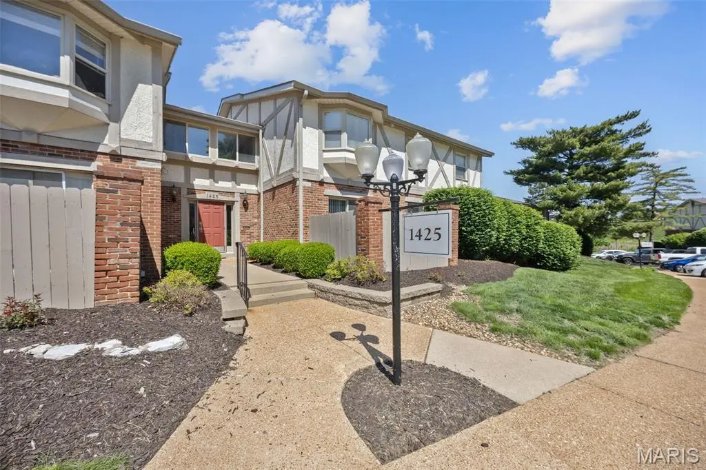 1425 Willow Brook Cv #5