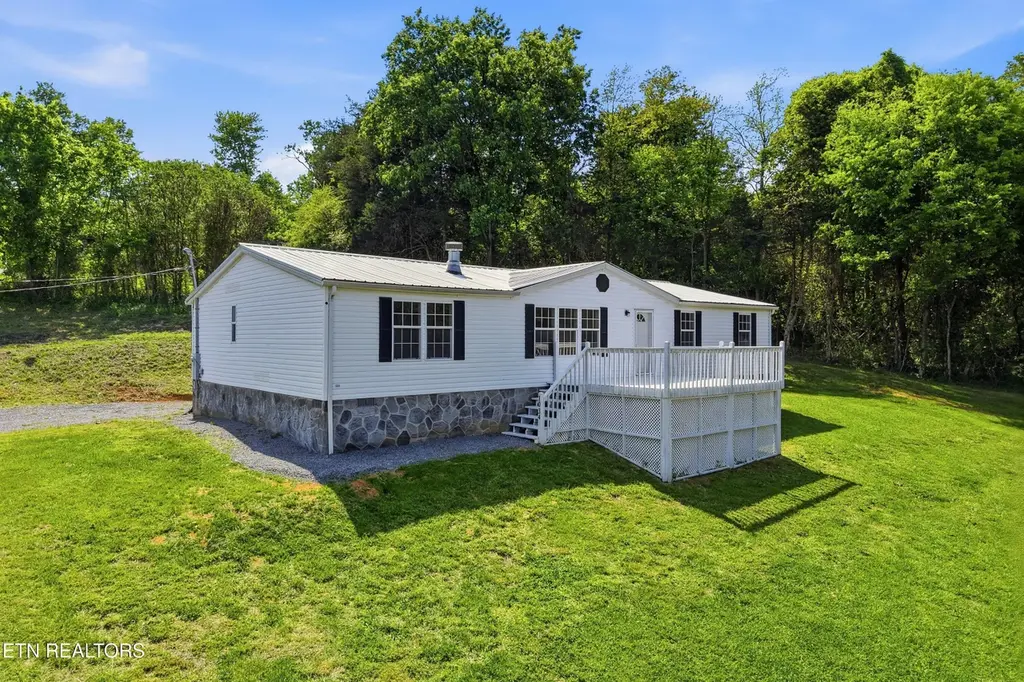 1034 Bull Hill Rd