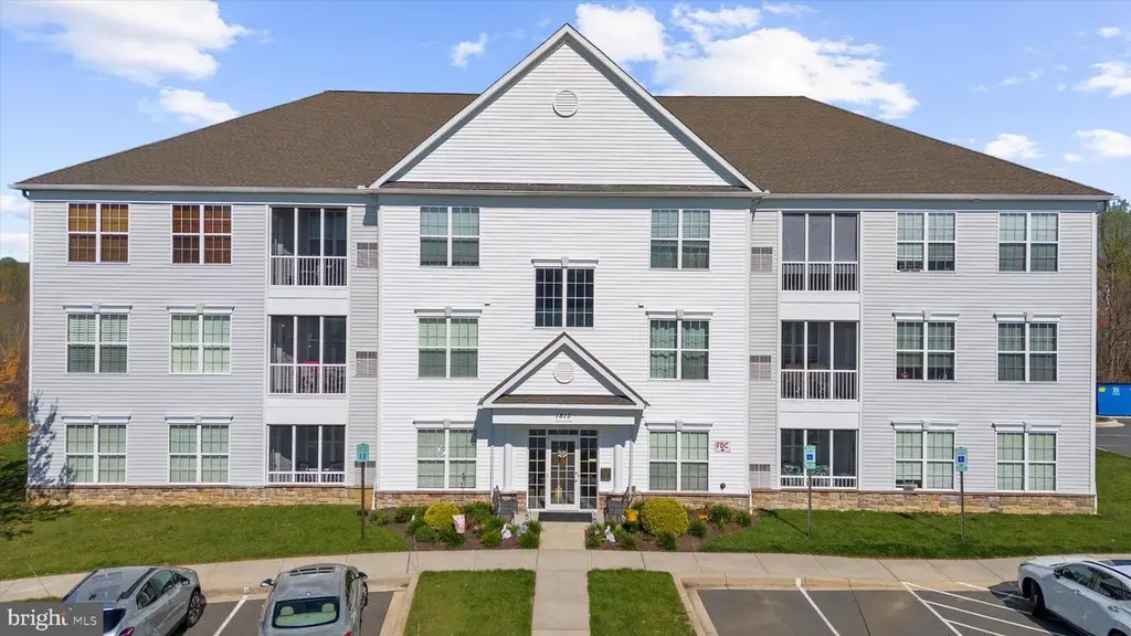 1815 Selvin Dr #204
