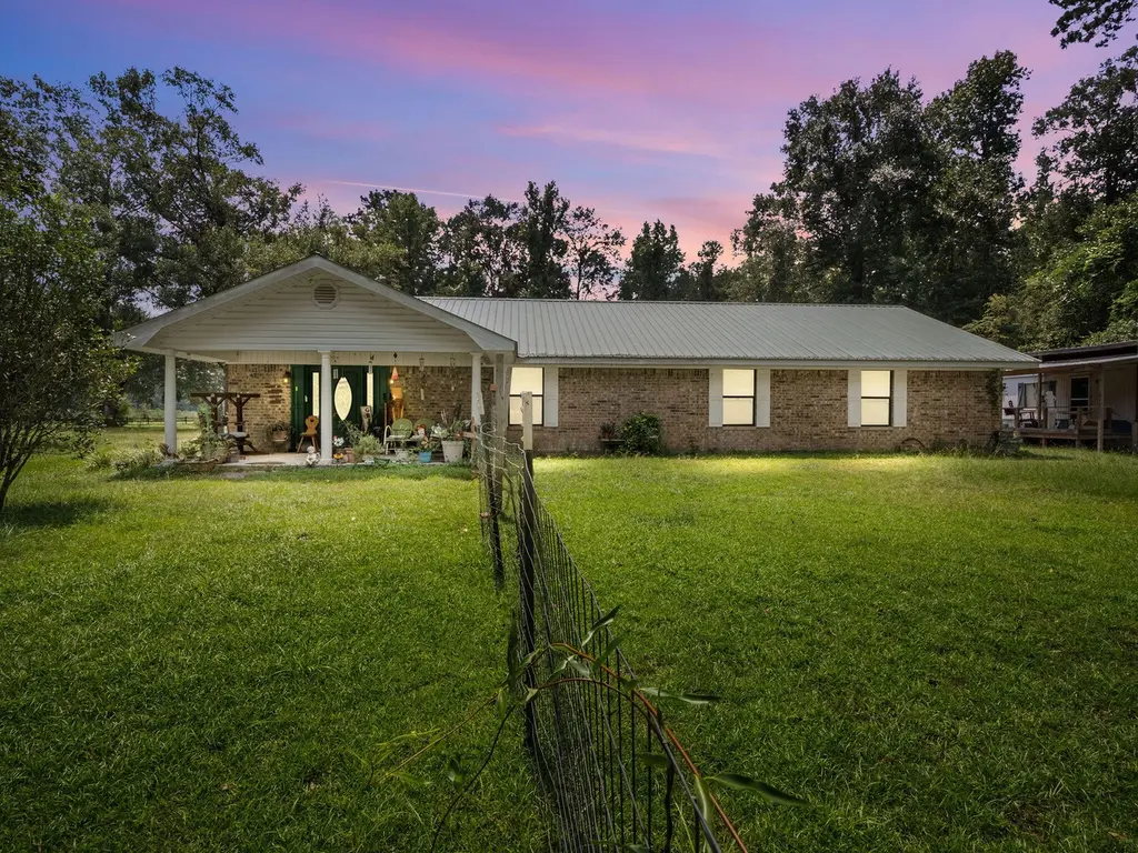 269 Cole Rd