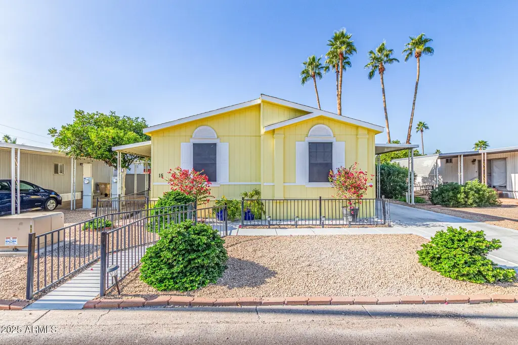 2650 W Union Hills Dr #15