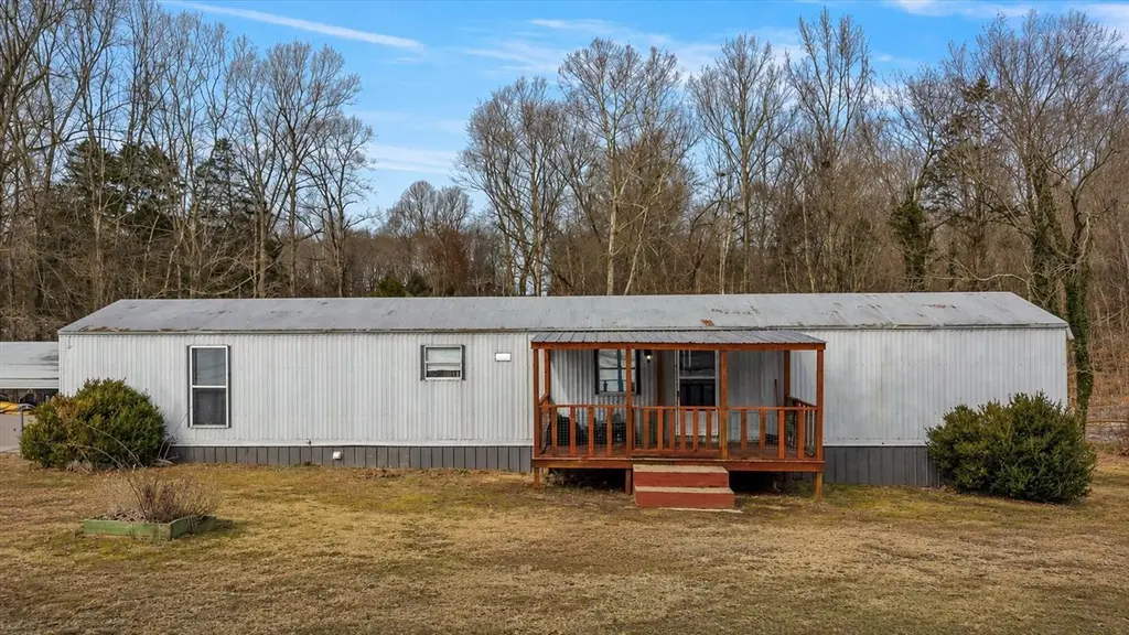 2869 Dunmor Deer Lick Rd